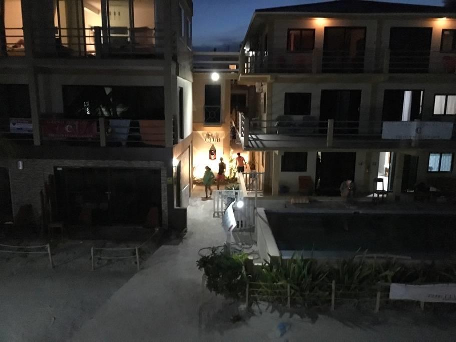 Popeye'S Beach Resort San Pedro  Exterior photo